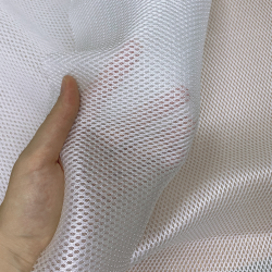 Сетка 3D трехслойная Air mesh 160 гр/м2 (Ширина 150см), цвет Белый (на отрез) в Иркутске